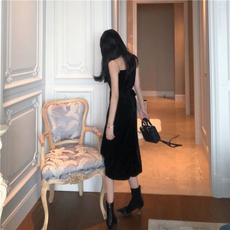 Robe en Velour Noire